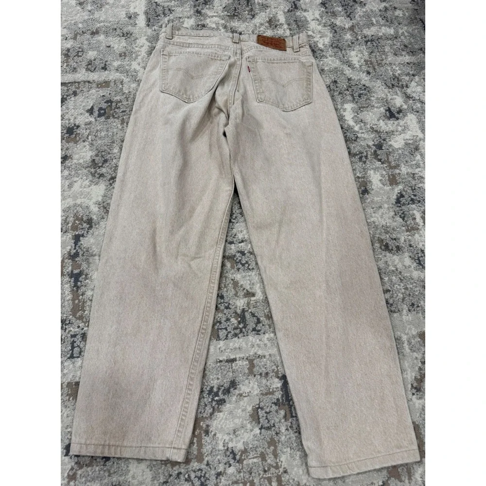 Vintage Levis 550 Relaxed Fit Tapered Leg Jeans Tan Made in USA Mens 33x32 1992
